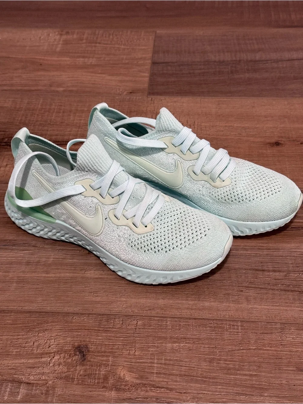 Nike Epic React Flyknit 2 Women's Teal Tint Running Sneakers